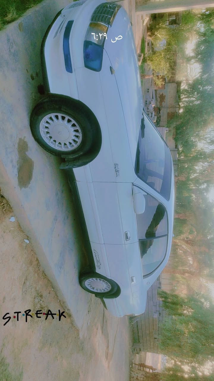 السلام عليكم.بطة منفصل للبيع 1995سنوية بأسمي تحويل ثاني يوم سيارة جاهزة بدون ذكر تفاصيل....مكاني بغداد الشراي يتصل ***********

نص مكتوب في الصور:
- ٦:٣٠ ص STREAK
- ٦:٣٠ ص
- STREAK