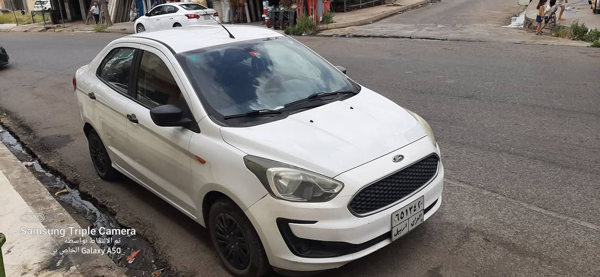 ford figo 2019 سعری 82 بۆزانیاری زیاتر  پەیوەندی بەم ژمارەوە بکە *********** أربيل, العراق

نص مكتوب في الصور:
- Samsung Triple Camera
- تم التقاط بواسطة
- Galaxy A50 الخاص بي
- Samsung Triple Camera تم التقاط بواسطۀ Galaxy A50 الخاص بي
