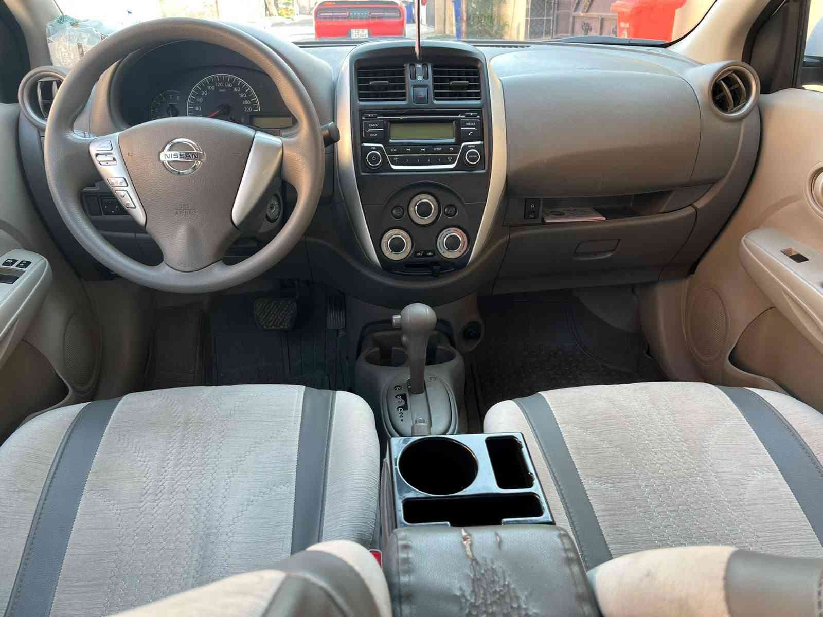 نيسان صني ٢٠٢٢ هندي خليجي بيهه جامرلق خلف السائق صبغ بدون دواخل سنوية ورقم وهزة وبراد جديد ماشية ٦٨ الف كيلو بيهه يطاق بانزين السعر ١١٠ ورقة للاستفسار اتصل *********** كركوك كركوك, العراق
