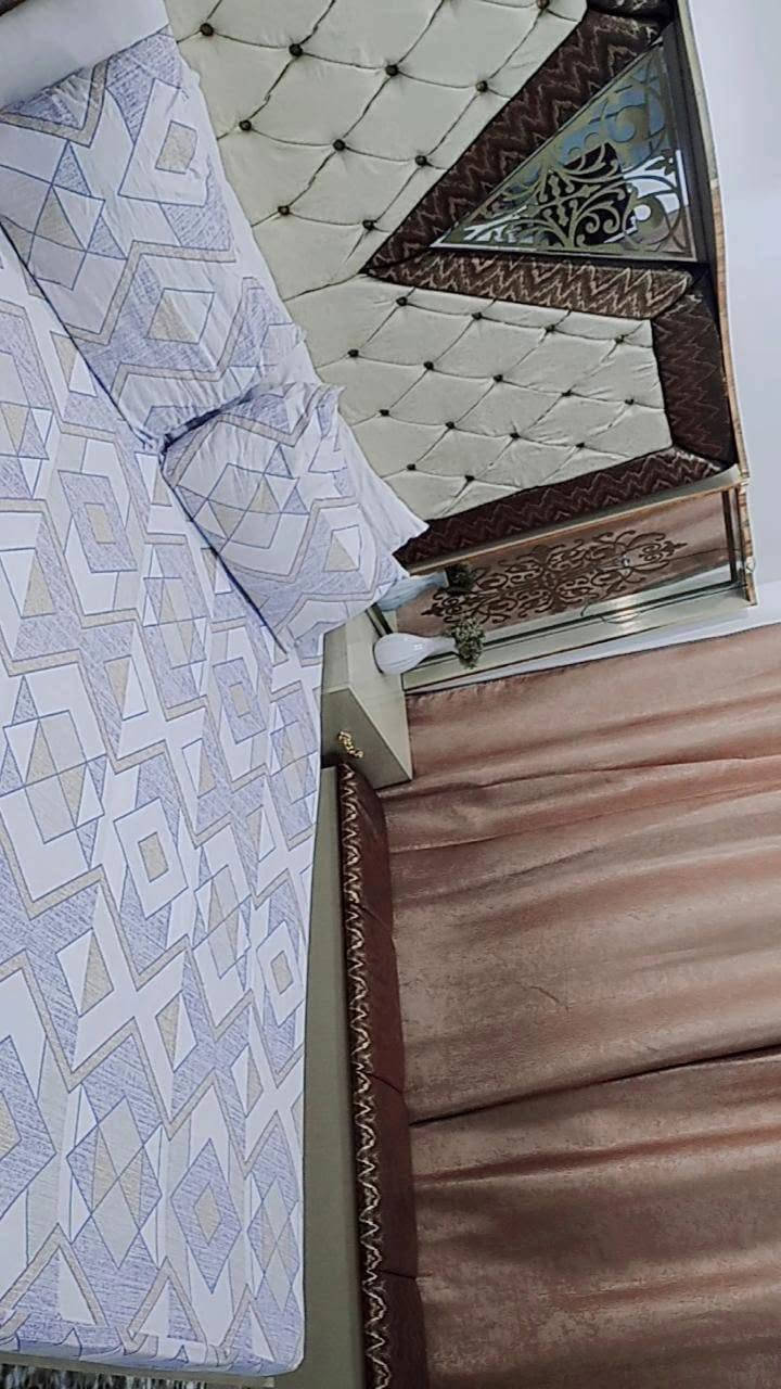 غرفه تركي 9 ضخمه نضافه 90 ومابيهه اضرار
بغداد حي اور
***********
