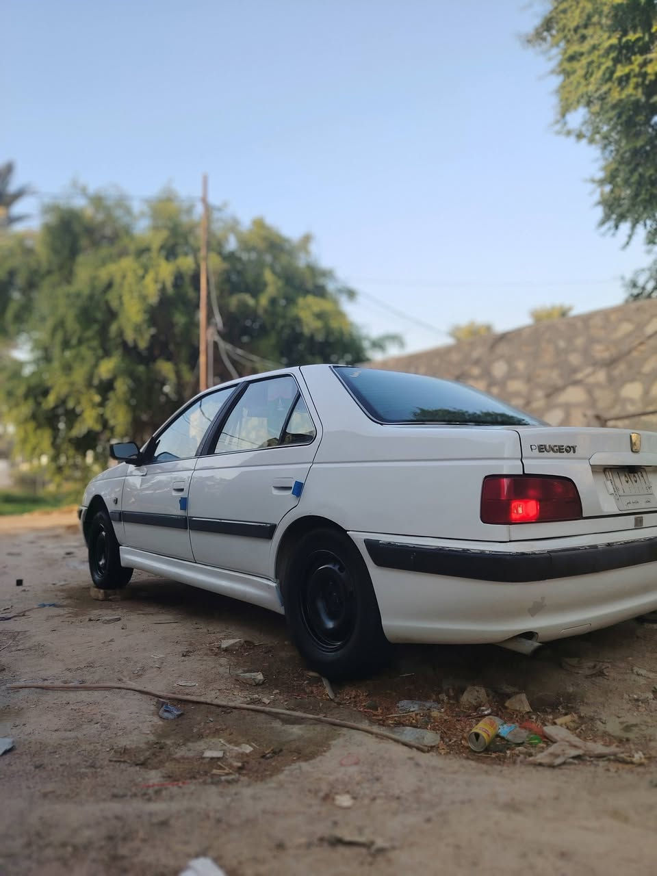 بيجو بارص موديل 2015 رقم انكليزي نجف سنويه مجدده 2030 مكفوله سعر 48 وبيه مجال رقم للأتصال ***********
