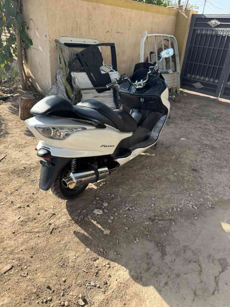 البيع فورزا صفر 8 دراجه جديده كفاله عامه دراجه كمله مكمله جيب فيتر وتعال افحص كهربائية كله شغله محرك كلشي نضيف ما مفتحو بيه برغي السعر ميلون 350 بيه مجال عنوان بابل حله ناحية النيل ***********
