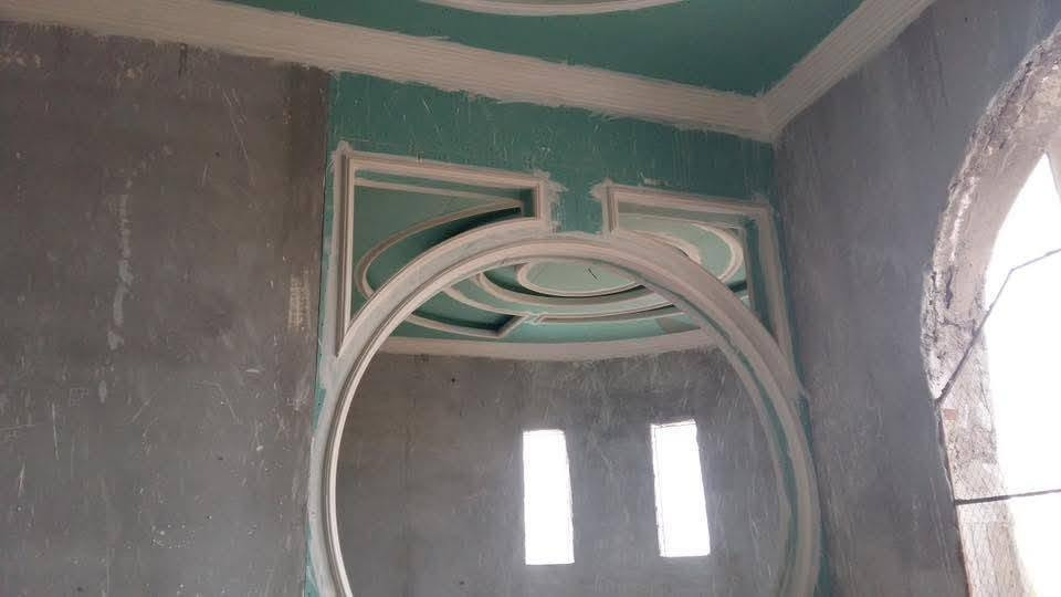 سلام عليكم ورحمة الله موجود كادر مصرى عمل ديكورات داخليه جبس بورد وبديل شيبورد وبديل الرخام والخشب والاصابغ متواجد في بغداد عمل بالمتر او مقطوعه      تواصل واتس ***********.               / ***********
