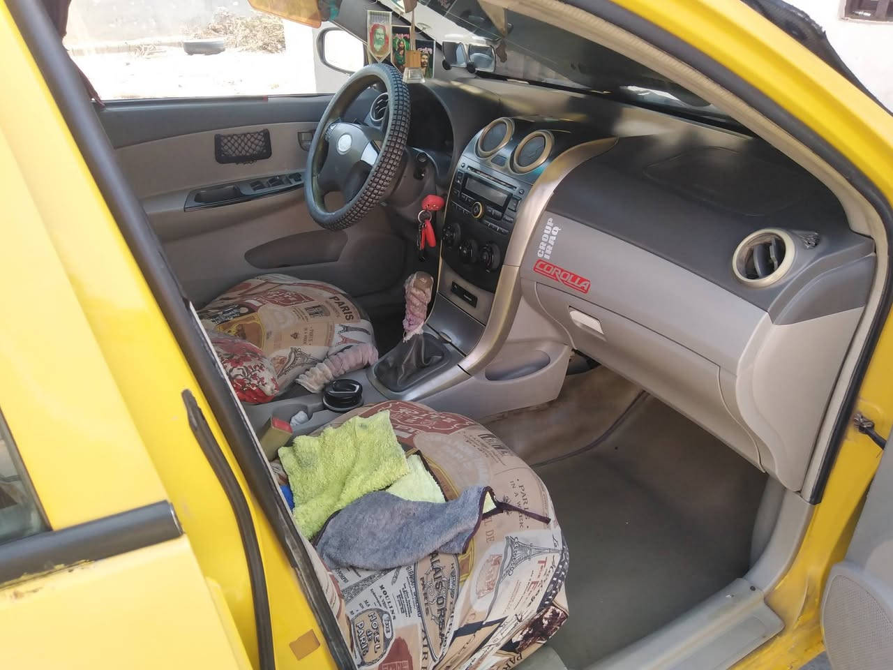 السلام عليكم بي واي دي جي ٣ بصمة موديل ٢٠١٣ رقمهة قادسية سنويتهة ساقطة كير ومحرك هونداي وصدر وحدادية امامي وخلفي كلة جديد باتري قبل ايام شديتة جديد المكينة بيهة خيط بخار وجاملغ امامي عكس السايق تبديل السيارة عوزهة تلحيظات بيهة خياسات قليلة بالبيبان السيارة خير من الله تبريدهة ثلج كهربائياتهة كلهة شغالة السيارة معروضة للبيع والمراوس موقع السيارة واسط كوت حي الحكيم للأستفسار الاتصال على الرقم ***********
