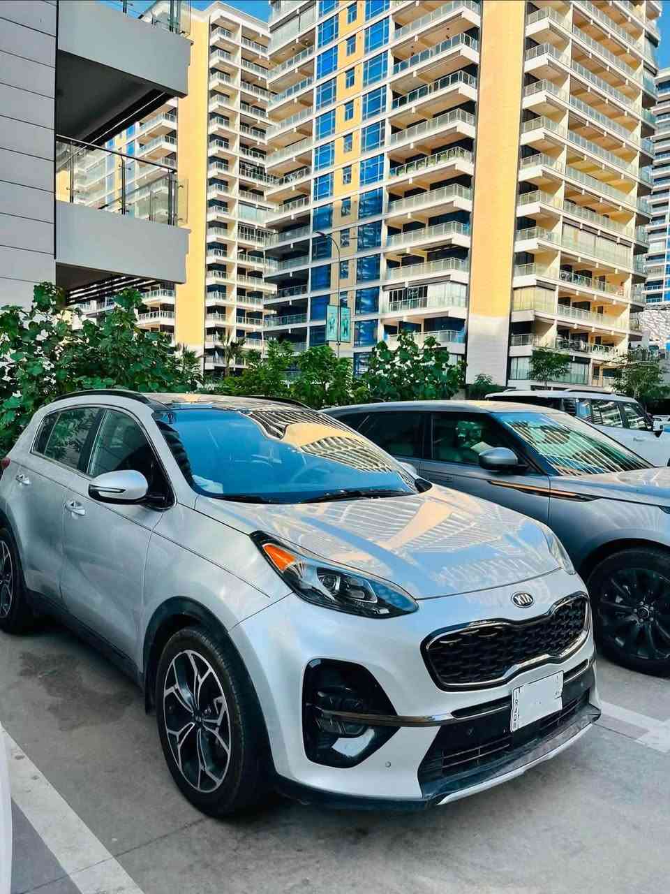 كيا سبورتج و فئة SX موديل 2021

اعلى فئة بالمواصفات  1/1 
وارد امريكي بدون دواخل وبدون ايرباك موضح بالصور
- حجم المكينة   2000 TURBO
مكفولة كير ومحرك وتبريد خير من الله

-ماشيه 78 الف ميل 

-فتحة سقف  طگتيم بانوراما 
-بصمة + بصمة ابواب
-فول تحكم ستيرن
-شفتات ستيرن
‏-‎داخل جلد
-كشنات تدفئة وتبريد
-تحكم كشنات كهرباء
-جنطة خلفية كهرباء
-ستيرن رياضي D + تدفئة ستيرن
-لايتات امامي زينون + بروجكتر زينون
-بك لايت LE
-حساسات امامية وخلفية
-رادارات جانبية وخلفية
-نظام قيادة ذاتيه وانحراف عن المسار
-كاميرا خلفية
-سستم صوت Harman Kardon
-شاشة Apple car play
-شحن Wireless
-اوتو هولد Auto hold
-اريل نفكيتر
-نظام نزول منحدرات
-نظام مانع انزلاق
-مثبت سرعة Cruise
-ثلاث انظمة قيادة ECO-NORMAL-SPORT
-اشاير بالمري الجانبية + مري كهرباء
-مراية وسطية اوتو دم

-مكان السياره بغداد  - كاظمية 
***********
السعر 175$ وبيها مجال
