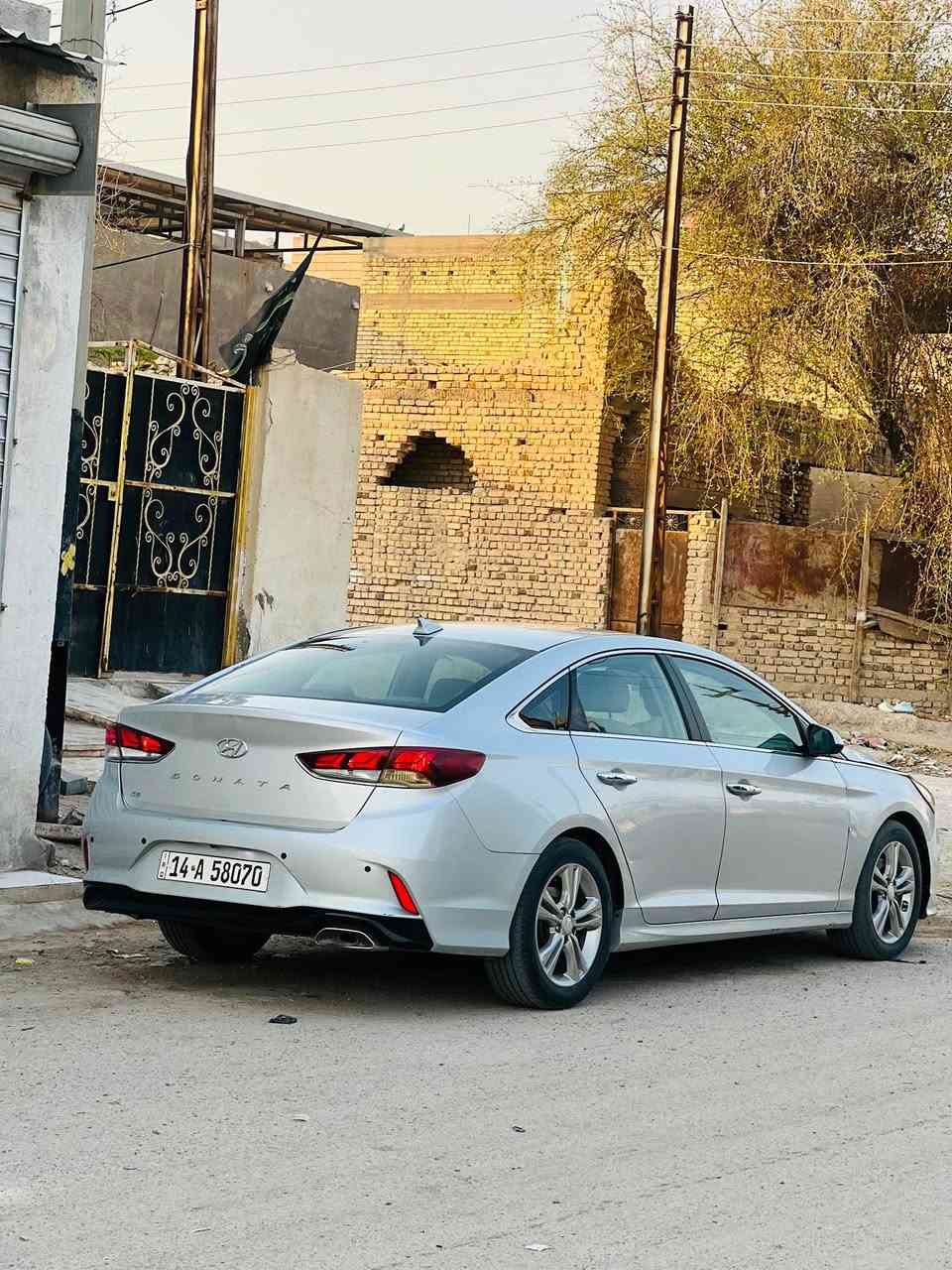 سلام وعليكم سوناته مديل 18 بيه 3 قطع بدون دواخل سياره جديده وجاهزه وارد امريكي  سياره جاهزه للخير سعر مناسب 114 بكاني بصره *********** الرياض, السعودية

