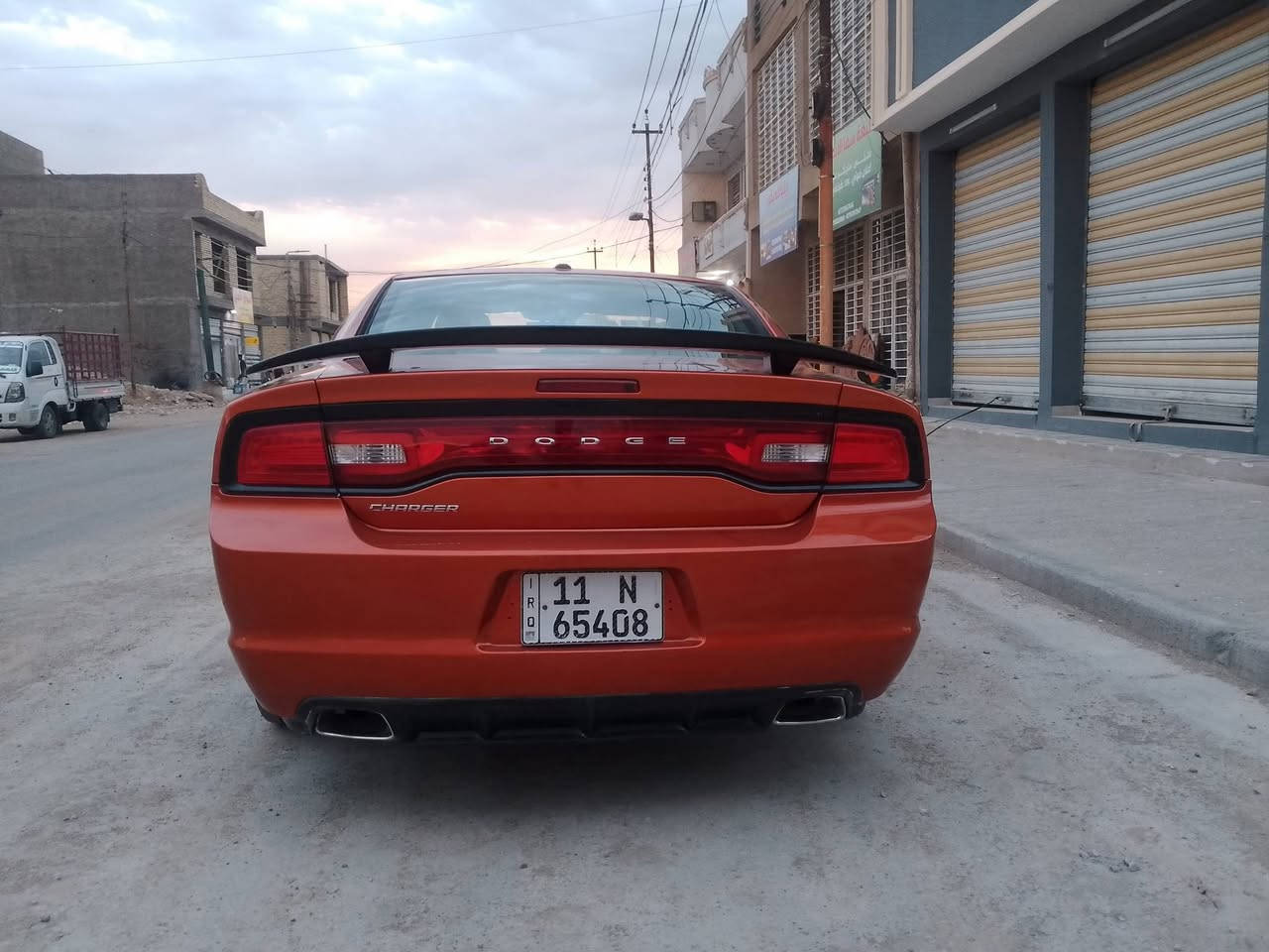 مشمشي • ٢٠١١ • ٢٧٠ الف