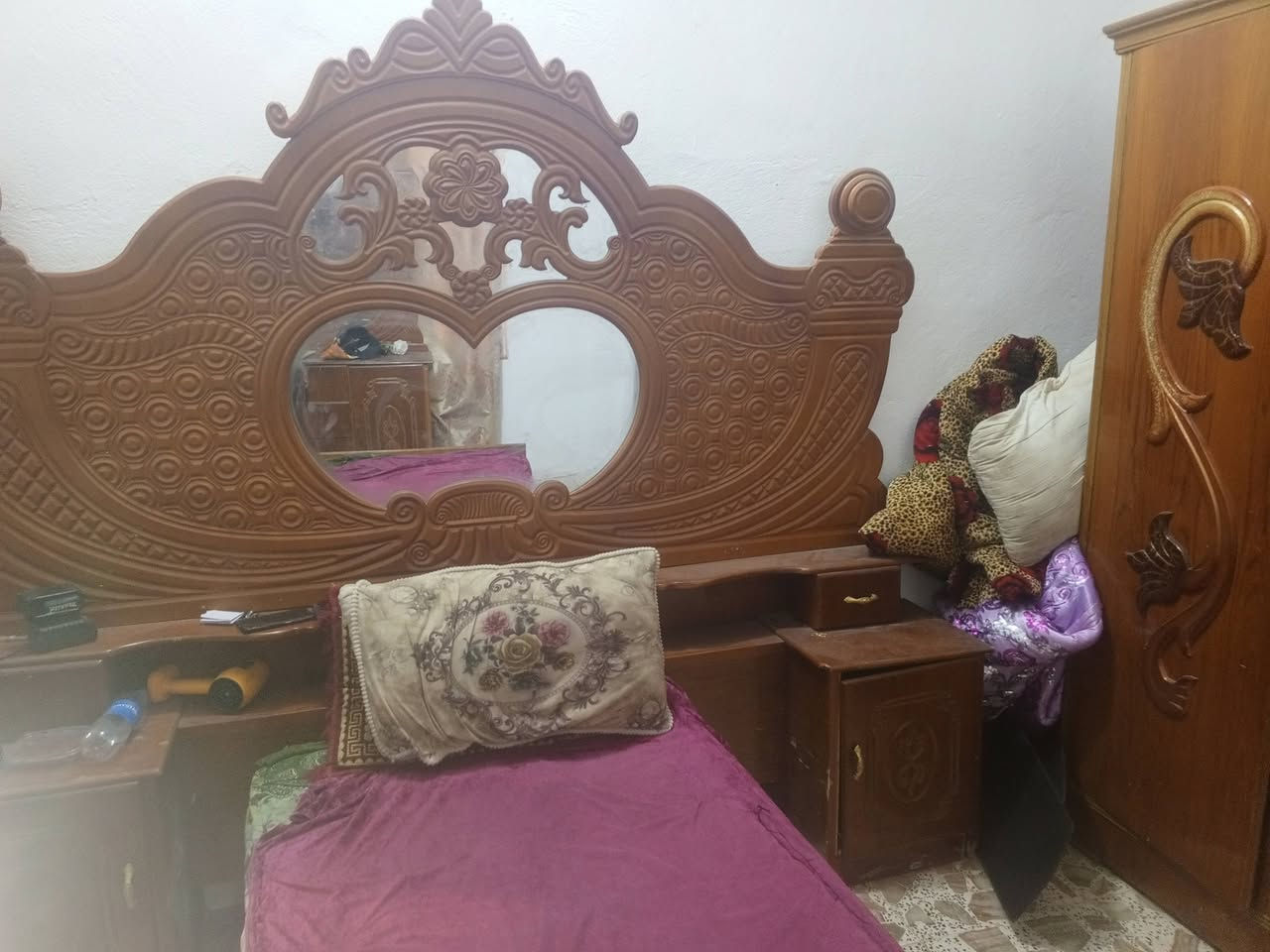 غرفه اخشاب مستعجل علئ بيعته 300
***********
