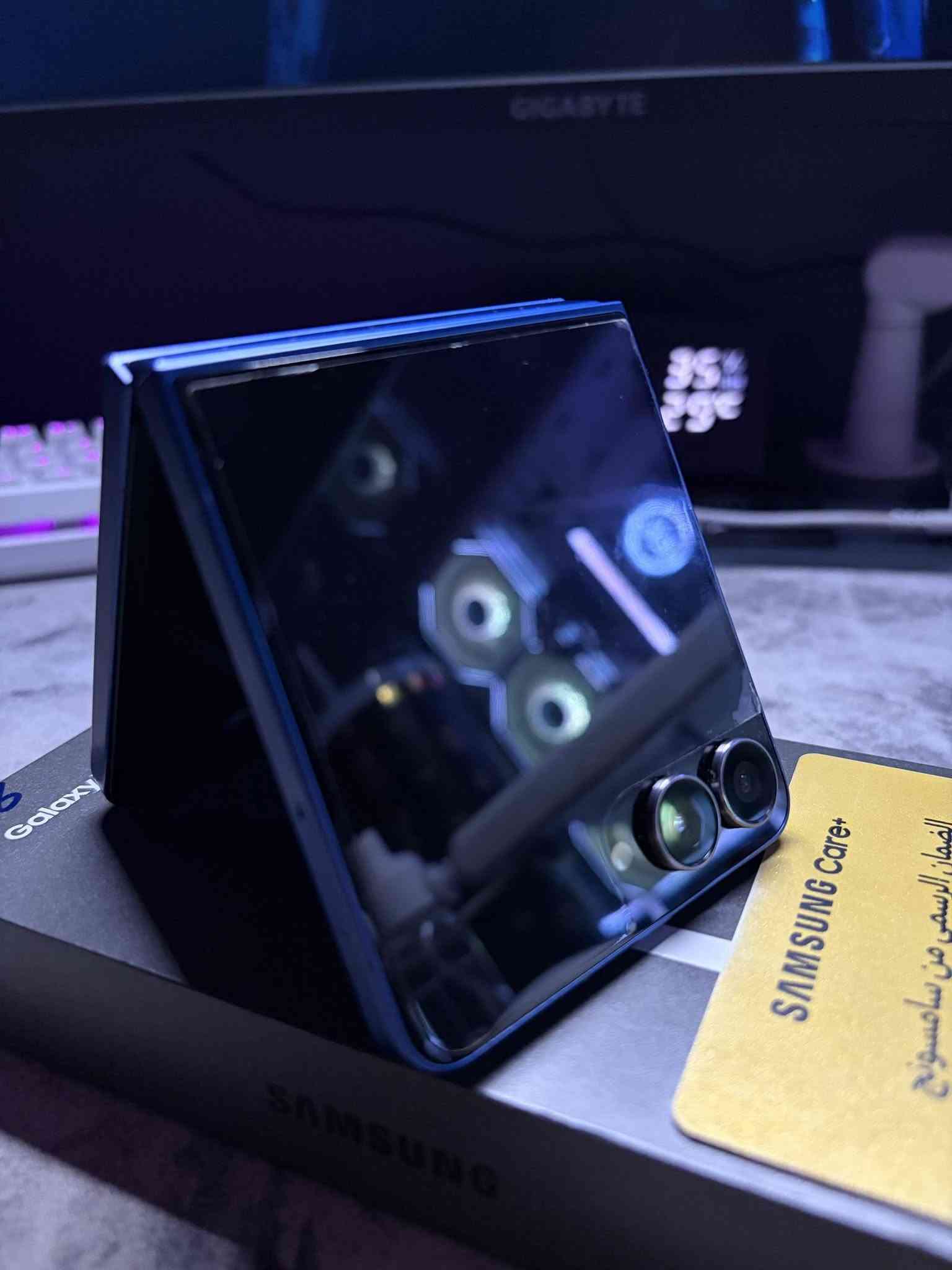 جالاكسي Z Flip 7 • ٢٥٦ جيجا • حي الجهاد