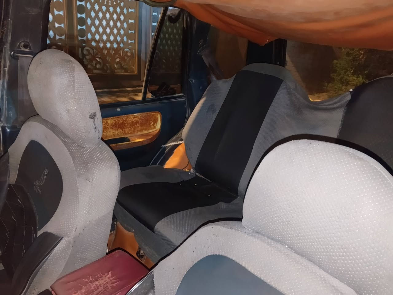 السلام عليكم سبورتج 94محرك وكيرونجي اربع سلندر ياباني اوتو محرك وكيرجدد حداده تايرات باتري كله جاهزرقم ديالى مشروع وطني تتحول بكل المحافظات اباسمي  مكاني بصره الاستفسار*********** السعر28ورقه
