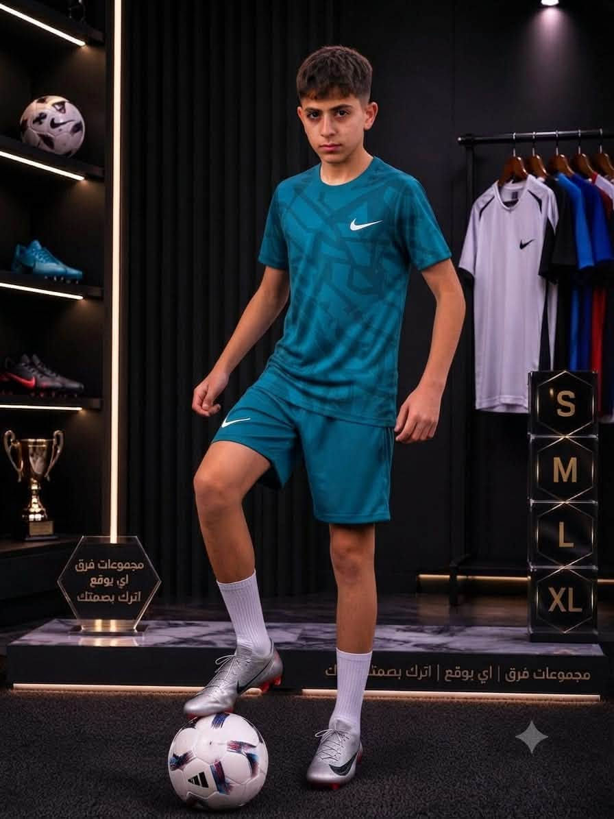 طقم كرة قدم • خامة ممتازة • S M L XL