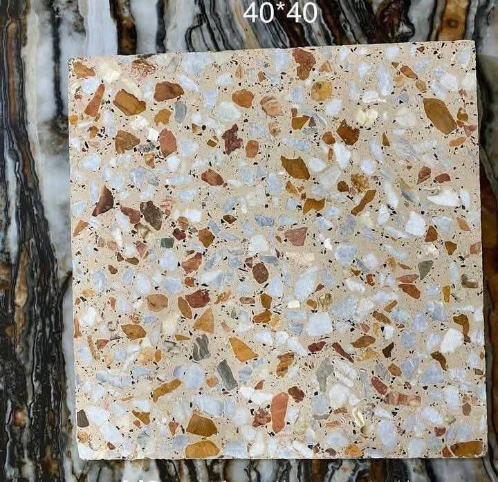سلام عليكم يوجد لدينا كاشي عراقي العنوان بغداد الكمالية
موزييك و المرمر 40× 40 
  ،، يوجد لدينا توصيل للستفسار الاتصال على الرقم التالي ***********
