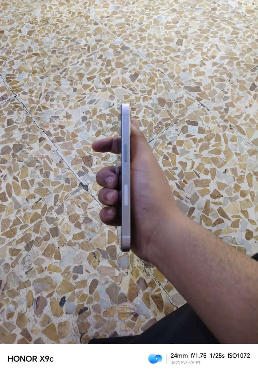 ايفون ١٣ • ذاكرة ١٢٨ • بطارية ٩٤