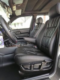 كارتير BMW • بطاين حرف L • موصل القوسيات