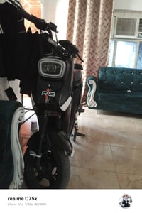 R9 • ٤ بطاريات • تشغيل عن بعد