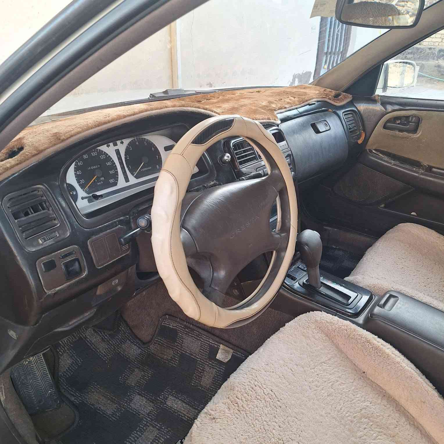 موديل ٩٤ • سنوية نافذة • مكينة وكير