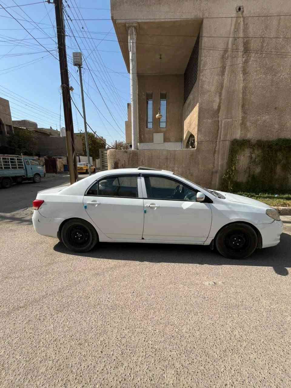 السلام عليكم بي واي دي ٢٠١٣جي ثري مصبوغه عامه لجماليه بيها جاملغ وبنيد السعر ٤٣وبيها مجال لتواصل ع رقم *********** غير متواجد ع خاص
