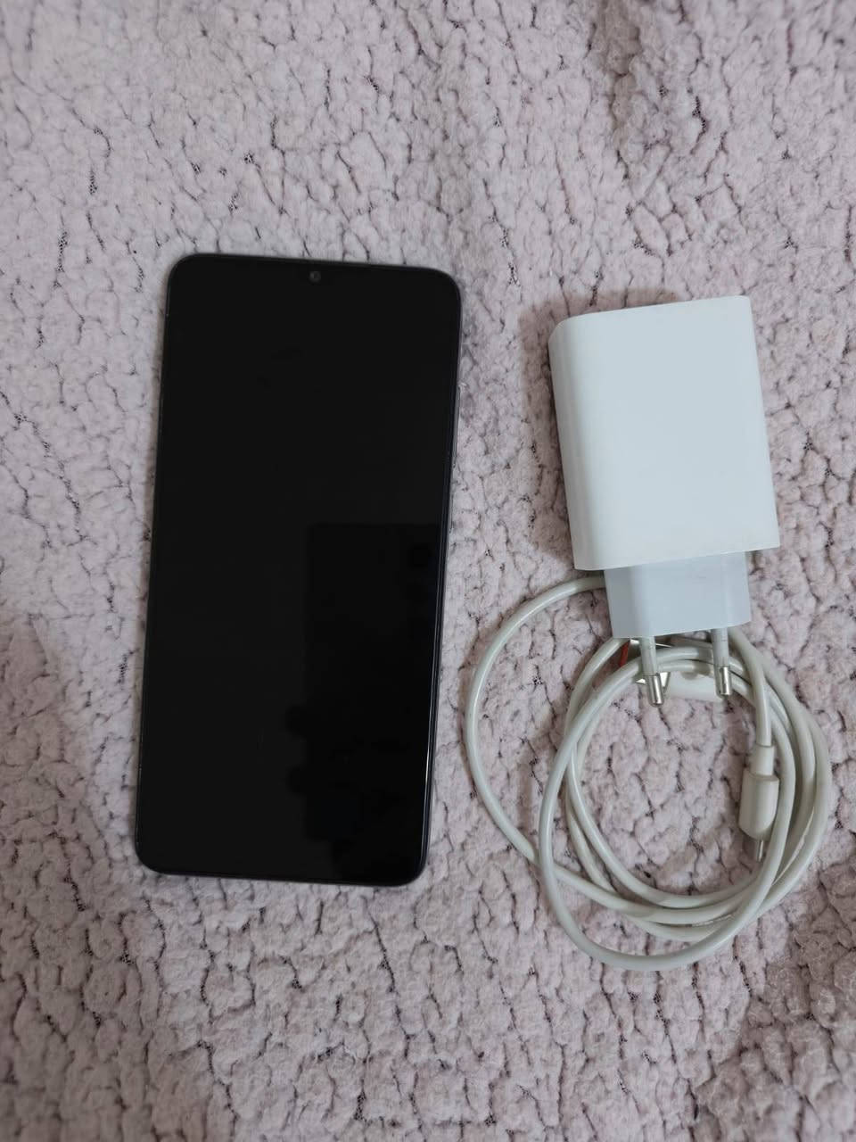 للبيع Redmi Note 8 Pro (6GB RAM / 128GB Storage)
📱 Redmi Note 8 Pro بحالة ممتازة، استعمال شخصي.
✅ رام 6GB ✅ ذاكرة 128GB ✅ معالج Helio G90T ✅ كاميرا 64MP ✅ بطارية 4500mAh ✅ يدعم الشحن السريع
المحتويات: 📦 العلبة الأصلية 🔌 الشاحن 🔋 الكيبل
🔹 الجهاز نظيف ويعمل بكفاءة، ولا توجد به أي مشاكل.
💰 السعر: 100 ألف دينار قابل للتفاوض . ***********
