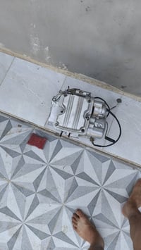 محرك • نضيف كلش • مكاني زبيديه