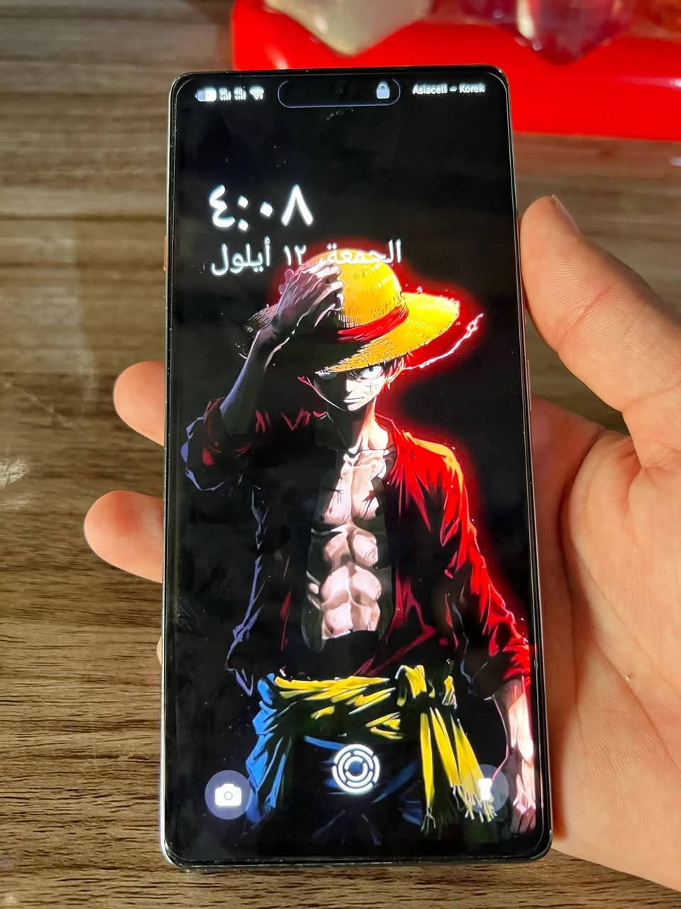 السلام عليكم ورحمة الله وبركاته
تكنو كامون 40 
AMOLED بحجم 6.78 بوصة، بدقة +FHD (1080×2436)، بمعدل تحديث 120Hz
المعالجMediaTek Helio G100 Ultimate (تكنولوجيا 6 نانومتر)
الذاكرة والتخزين8 جيجابايت / 12 جيجابايت RAM مع سعة تخزين 128 أو 256 جيجابايت
الكاميرا الخلفيةمزدوجة: رئيسية 50 ميجابكسل (مستشعر Sony LYT-700C مع مثبت بصري OIS) + واسعة جداً 8 ميجابكسل
الكاميرا الأمامية32 ميجابكسل
البطارية والشحن5200 مللي أمبير، تدعم الشحن السريع بقدرة 45 واط
نظام التشغيلAndroid 15 مع واجهة HiOS 15
الميزات الإضافيةسماعات استيريو (Dolby Atmos)، بصمة مدمجة تحت الشاشة، دعم NFC، مقاومة للماء والغبار معيار IP66 
للتواصل بالتعليقات أو على الرقم 
***********

