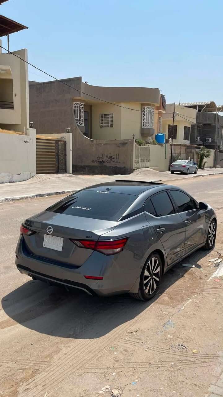 السلام عليكم للبيع نيسان سنترا 2021 وارد أمريكي مواصفات SV بلس فول للأخير رقم بغداد معوقين راعيها موجود وحاضر لأي شي حادثها بنيد تصليح مقدمه الشاصي وبيها حالوب خفيف مكينه وكير مضبوط تبريد ثلج تخم تاير جديد ويل كب كروم غرفه مشمشي جلد شاشه كبيره كأمره خلفيه تشغيل عن بعد توقف ذاتي لايتات زنون عالي ناصي شرط نهار سياره كلش حلوه ومرتبه السعر 98 وبيها مجال قليل وهذا رقمي *********** مكاني بصره

