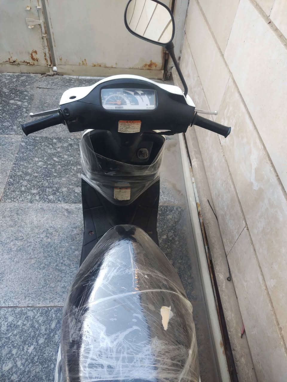 سلام عليكم لبيع دراجه سازوكي نظيفه سلف كهربائياته شغاله أوراق   رايده 250  للأتصال: ***********
***********وتساب العنوان ميسان عمارة, ميسان
