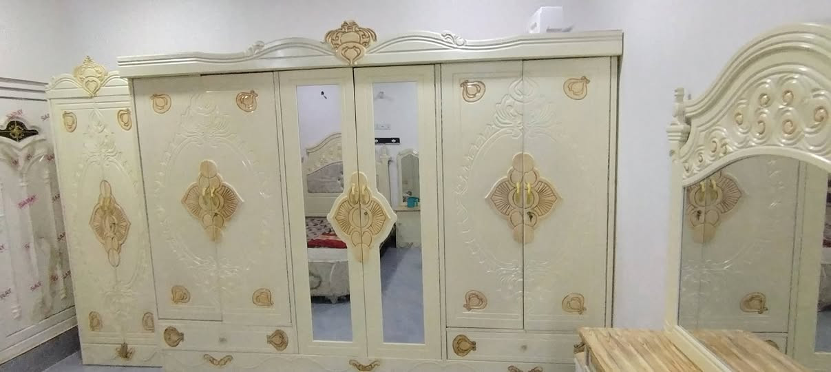 غرفة تركية • منصوبة ٣ أشهر • نضافتها ١٠٠٪