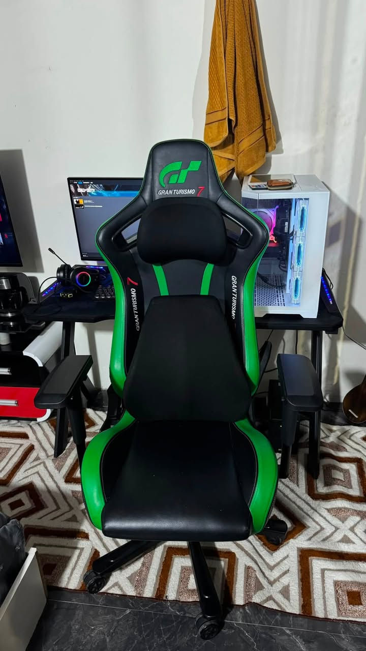 سيت اب كامل بدون شاشة
كيس ميز كرسي دريسكون يوبي اس جوستك ماوس كيبورد سماعه كلهم RGB + ماركة
مواصفات الكيس 
كارت شاشه rtx2060 12g
معالج انتل كوراي فايف جيل 12
رام 16gb ddr4
هارد ssd 1 تيرا
كل الذكرتهن كراتين موجوده ونضيفه وكلشي جديد استخدام قليل 
للبيع كلهم سعر مليون 200
بغداد اليرموك ***********
