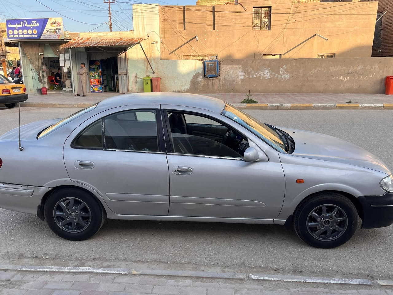 نيسان سني 2000
رقم قادسية 

سنوية2028 السيارة تريد تحويل مباشر تريد وكالة

مكان السيارة الكوت

للتواصل ***********

السعر 52 بيها مجال بسيط

