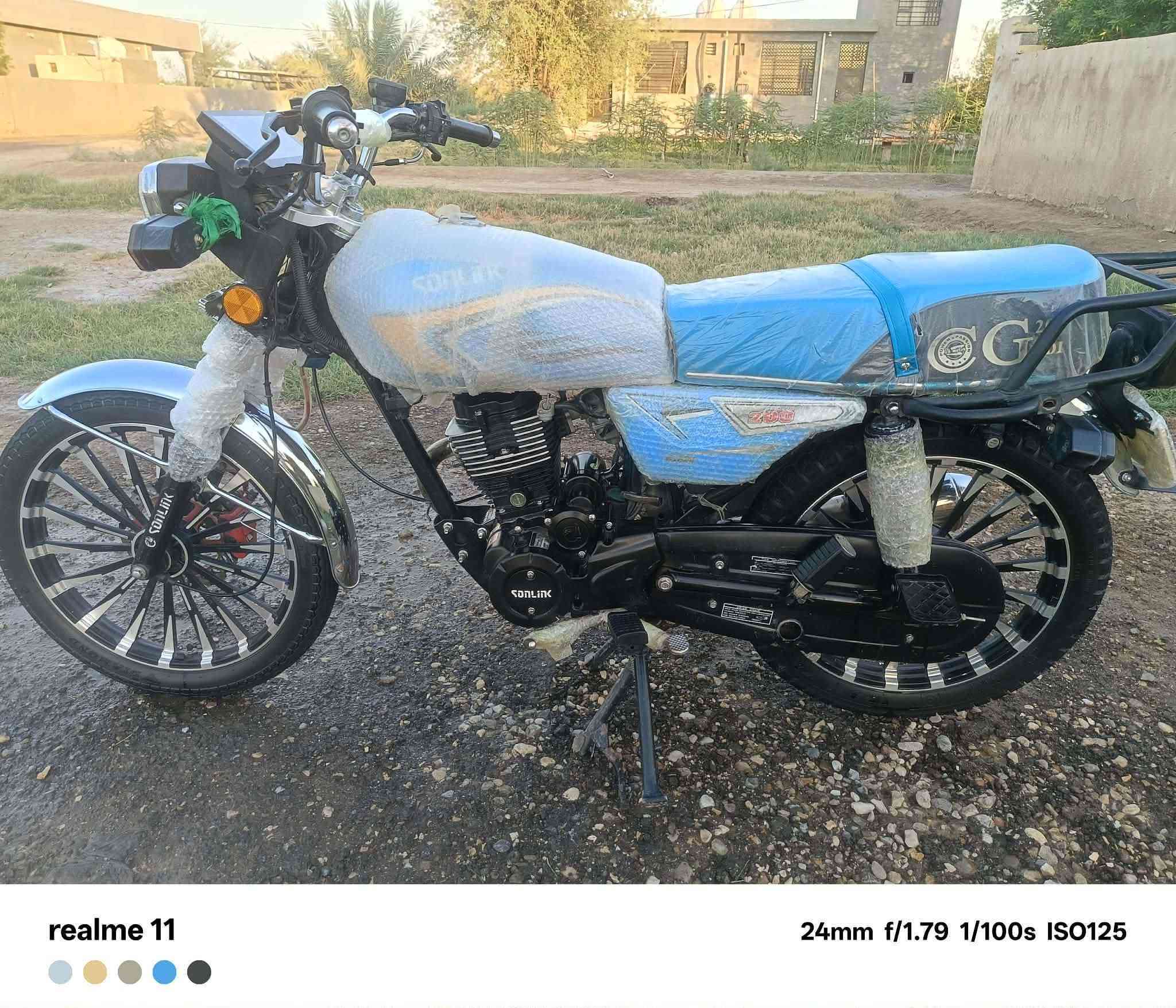 للبيع موديل 25 دراجه وضع شركه محرك 200 دراجه مثل مابصوره لتفاصيل اكثر ***********

نص مكتوب في الصور:
- realme 11 24mm f/1.79 1/100s ISO125