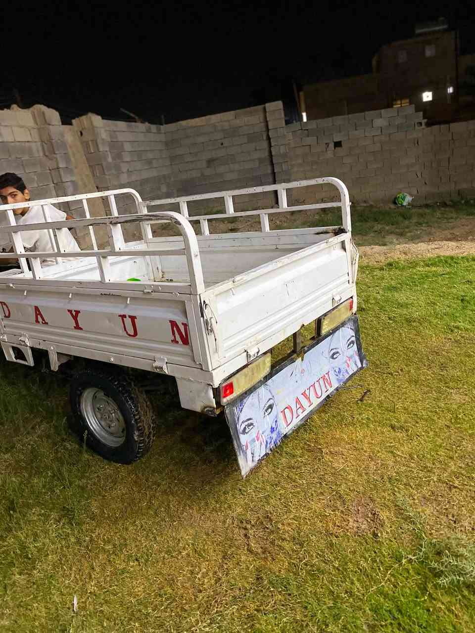 السلام عليكم ستوته دايوان للييع نضيفه ماناقصه شي
كهربائيات كلها شغاله مكينه نضيفه
مكاني ديالى الخالص
رقمي ‭***********‬
