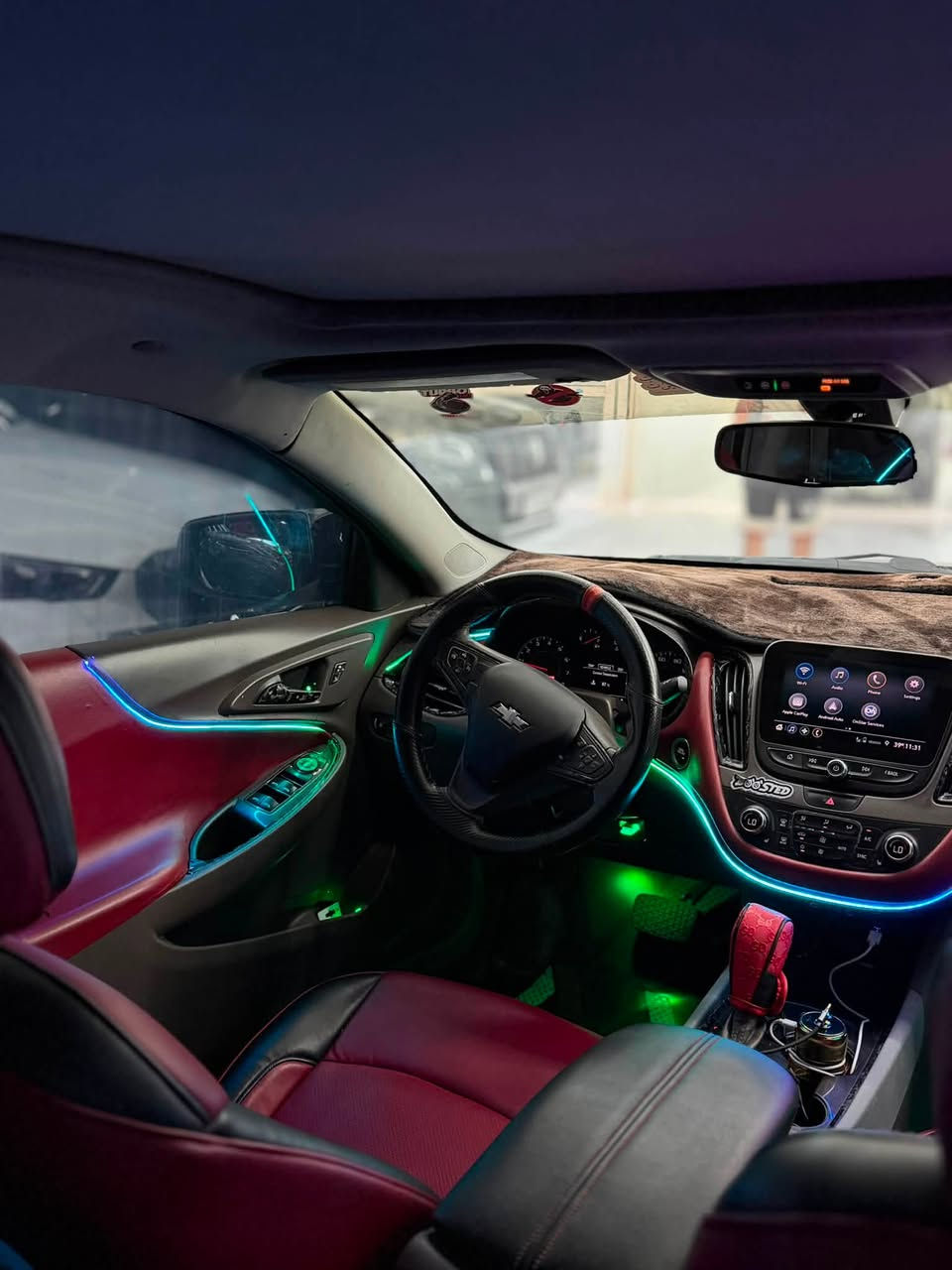 شوفرليت ماليبو Chevrolet Malibu Lt2 2019
ماشيه 90 الف ميل
ضررها جاملغ خلفي (بدون دواخل)
ايرباك راجع سستم

المواصفات Lt2 فول :
Turbo 1,500 مكينة -
- لون ازرق مميز
- سقف بانوراما
-   بصمة ابواب + بصمة تشغيل
-   شاشة Carplay & Android Auto كبيره
-   كاميرا خلفية دوارة
-   نظام Eco اقتصادي
-   لايتات زينون عالي / ناصي
-   ويل حجم 18 اصلي من شركه bbc
-   اشارة بالمري
-   تبريد بيانو قطعتين منفصل
-   كشنات جلد
-   كشنات كهرباء
-   كراسي تدفئه
-   تشغيل عن بعد
-   بك لايتات LED
- الاضفات على سياره ⚠️
- ⚠️⚠️⚠️⚠️⚠️
- لد داخلي 
- لد خارجي
- عين شيطان 
- حاجب ب المازده الوان متغيره 
- السكن لد متغير 
- لحيه ماليبو اصليه 
- مري باتمان
- سكوب خلفي مثلث 
- شفقه جامه خلفيه 
- جناح ماليبو اصلي
- دوسات ماليبو بلاديه 
- سياره مصروف عليه كلش هواي ومال جناي
- عليه بوليش و نانوً
كير مكينة حدادية جديدة و تبريد جاهز بدون نقص ولا كلوب مشتغل
بالدشبول
رقم بغداد رقم جديد تحويل مباشر هزه جديده كله جديد 
السعر 128 و بيها مجال
مكاني بغداد 

رقم الهاتف ***********
