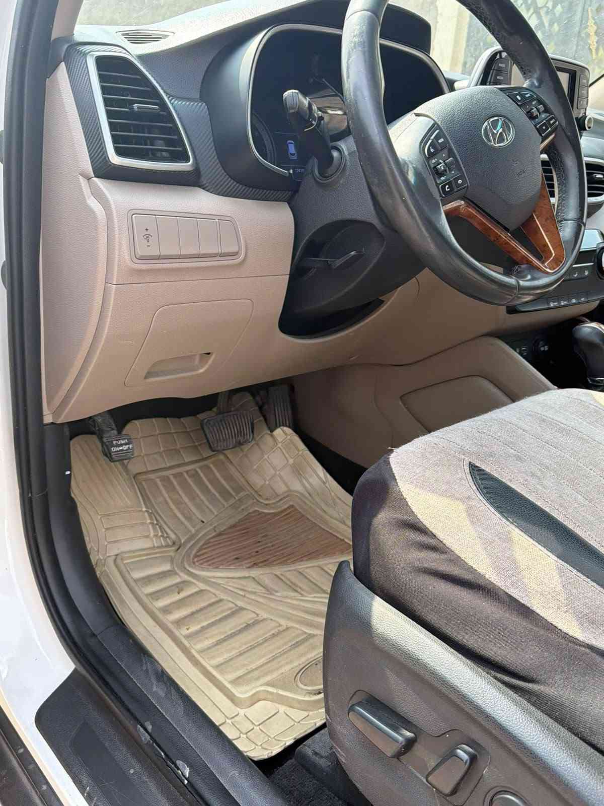 توسان • ٢٠٢٠ • رقم نجف