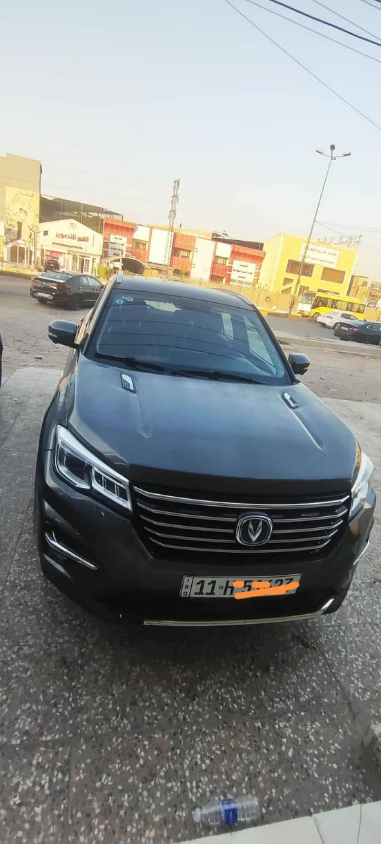 شانجان cs75  موديل 2020 سنوية ل31 فور ويل ماشية115 اربعه كامرات كشنات تبريد ثلاجه داخليه كراسي كهرباء سياره كلش حلوه وبيه هواي مواصفات وصدره امامي وخلفي كله جديد  كير ومحرك كفاله بيه باب السايق صبغ وبارد الباب خلف السايق أثر طخه مبينه فقط سياره  تاخذه سونار سعره 18مليون مكان السياره بغداد  تحويل ثاني يوم ***********
