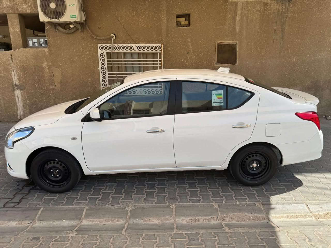 Nissan sunny
موديل 2025 
زيرو ماشية 2000 ومستخدمة قليل مكفولة كفالة عامة من أي شئ مع ضمان شركة نيسان السور لمدة ثلاث سنوات أو 100000 كيلو متر والسيارة بحالة الوكالة 
السيارة مرقمة وجاهزة رقم أربيل 
الذي يحب يشتري التواصل على الرقم 

***********
