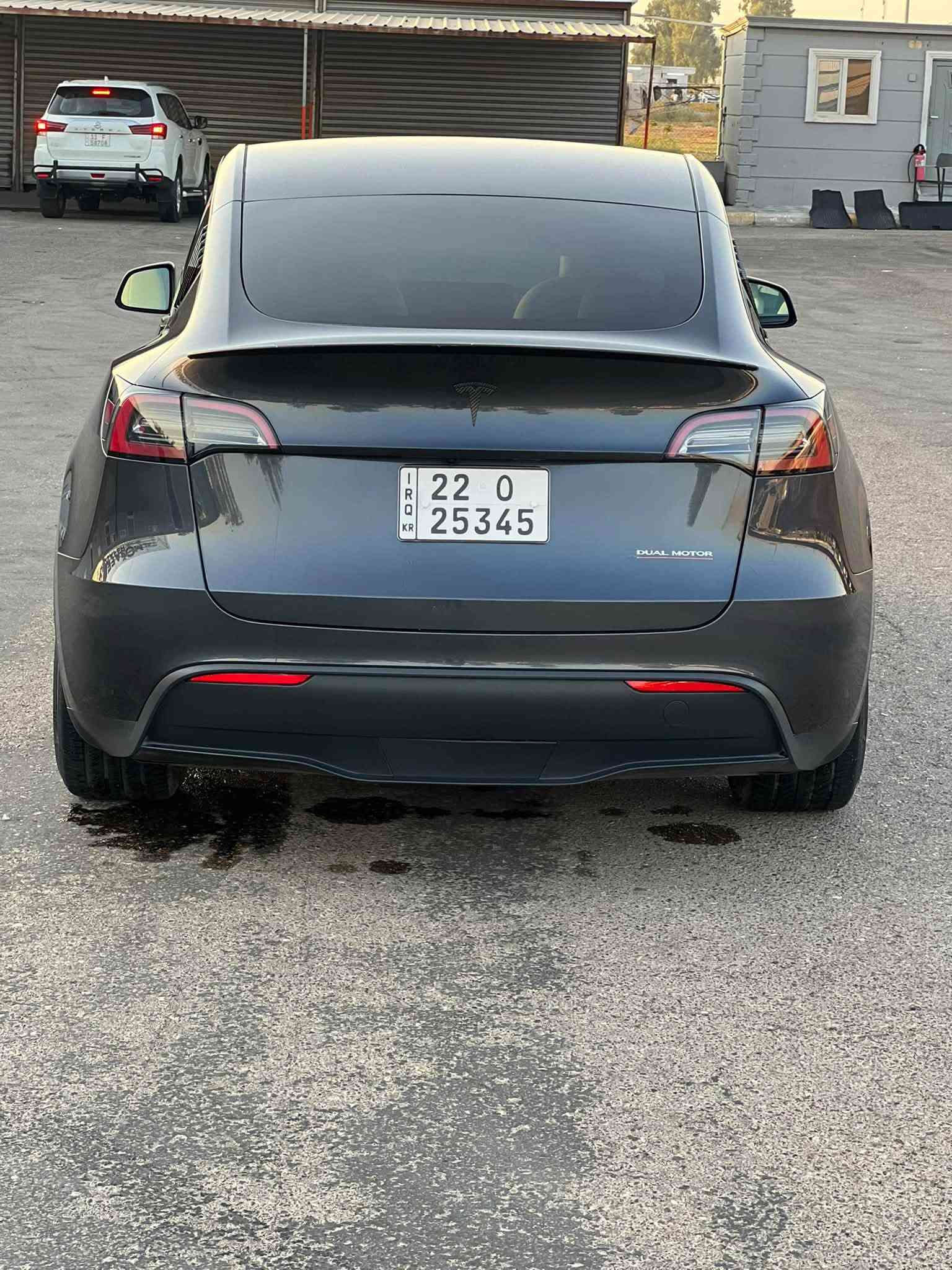 Tesla Model Y 2024
📍السياره حلوه وجديده واحله من الصور وترقيم جديد 

PEFORMUS تسلا موديل Y 2024

السعر210 وبيها مجال

الموديل  2024

  

المسافة المقطوعة10km

مرقم أربيل بسمي تحويل ثاني يوم

‎

                         👇🏻👇🏻👇🏻الاضافات  👇🏻👇🏻👇🏻

                                  

‎• تقطع بالشحنة550 كيلو

‎• سقف بانوراما زجاج

‎• شاشة كبيرة حجم 15 بوصة

‎• كاميرا خلفية

‎• حساسات خلفية

‎• كاميرا امامية

‎• حساسات اماميه

‎• كاميرا جانبيه 

‎• كراسي كهرباء 

‎• كراسي مدفية

‎• غرفة جلد مميزة لون ابيض    

‎• رادار امامي

‎• رادار خلفي

‎• رادار جانبي

‎• مانع تصادم

‎• محدد مسرب

‎• كاميرات عدد 8 

‎• حساسات جانبيه

ويل قياس20 

‎• مثبت سرعة

‎• كاميرات محيطيه 360° 

‎• تحكم بالسياره عن طريق الشاشة

‎• نظام قيادة آلية Auto Pilot

‎• عداد ديجيتال

‎• تشغيل تلقائي

‎• نظام قيادة ذاتية Full Self drive

‎• نظام (RCTA) للتنبيه عند الرجوع للخلف

‎• نظام (RSA) لكشف لافتات السرعه للطريق

‎• نظام (PSC) الرادار الذكي لمنع الاصطدام 

‎• نظام (LTA) لتحديد المسار على الطريق

‎• تشغيل عن بعد

‎• الدخول الذكي

‎• نظام ترفيهي كامل متكامل يحتوي على ( YouTube / 

WhatsApp / Tik Tok / Netflix)

🚗 مكاني بغداد الكرخ للاستفسار***********
