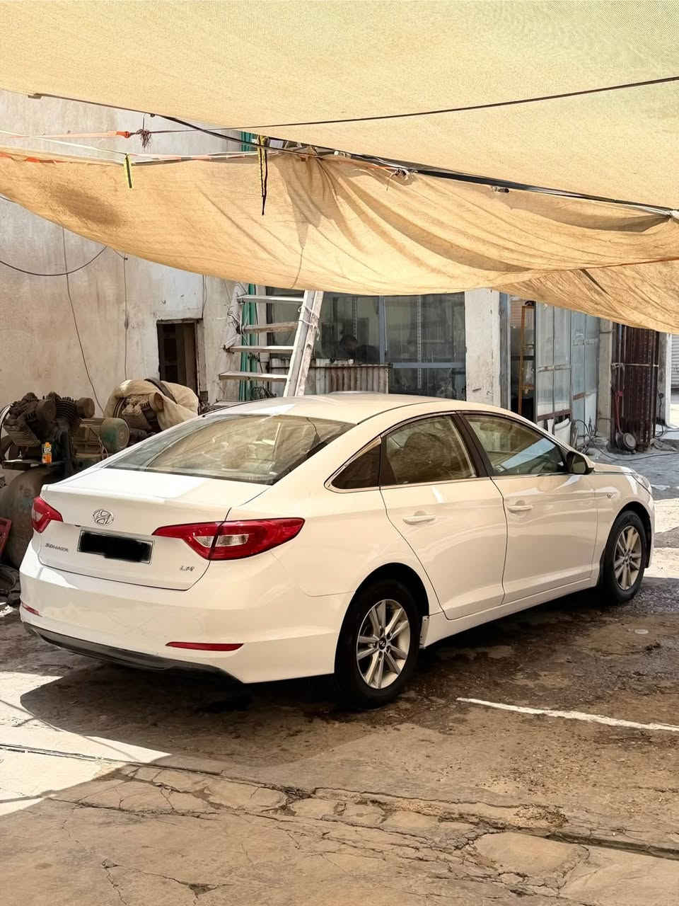 سلام عليكم وين الي يدور زيرو سوناته 18 كصه جنطه متومه طبق الاصل السيارة جديدة بمعنى الكلمة مكان السيارة بصرة بيع او مراوس حسب القناعة  ***********
