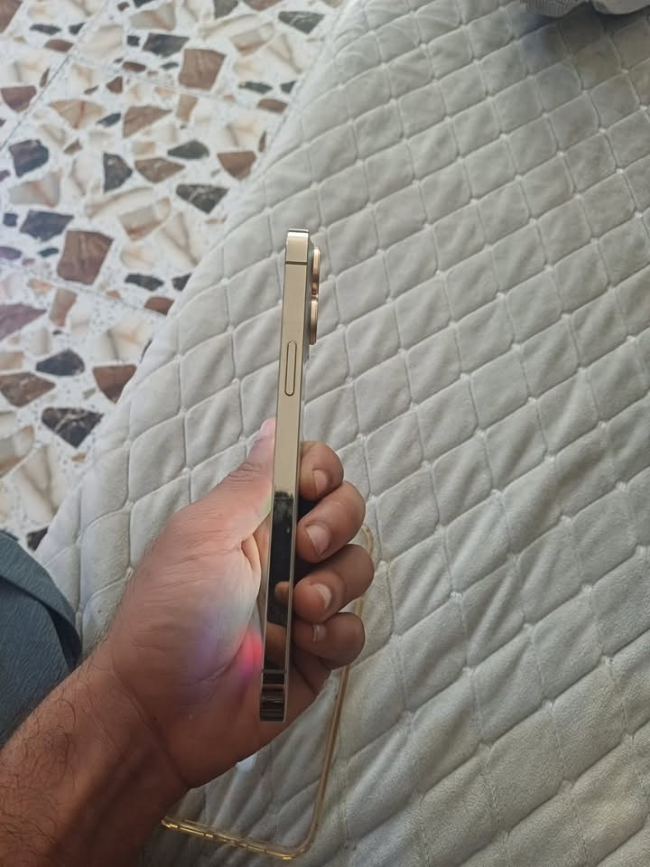 ايفون 13 برو ماكس • ٢٥٦ • بطارية مبدلة