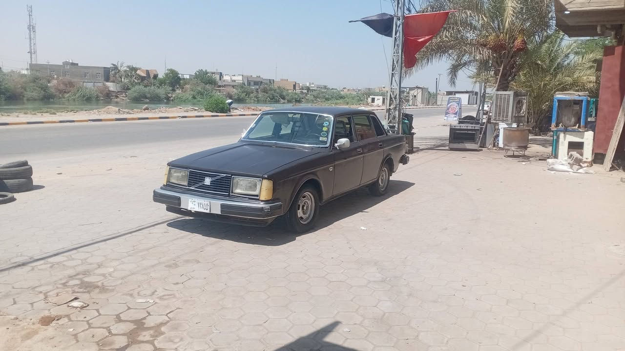 سلام عليكم من رخصت مدير فالفو للبيع محرك مالتها بلاديه كير اكسل مكفول كشر بدون ضربه بلادي بس مصبوغه سياره كهربائيات كلها شغاله احله منل صوره مكان نجف مشخاب الرقم ***********

نص مكتوب في الصور:
- HONOR X6a
- 50MP Triple Camera