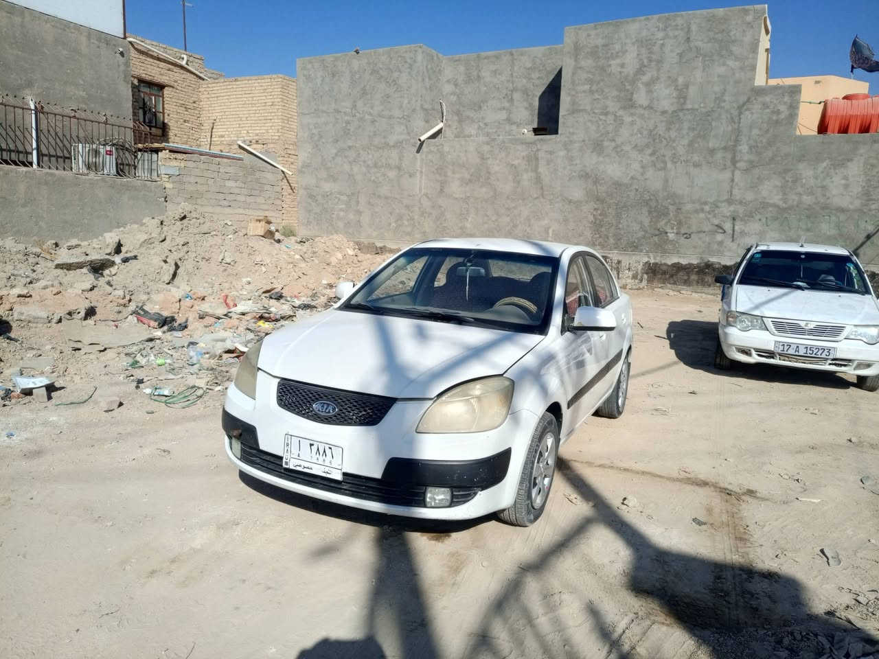 سلام عليكم كيه ريو موديل2009    مكينه نص عمر كير كفاله تبريد  شغال  كشره مكفول كفاله عامه من صبغ وتبديل  وضربه   مدوشمه  جلد كشن ورضيه    ربيع ما ذب عليه  سعر95وبيه مجال عادي مراوس بوبتيمه خصوصي مكاني ديوانيه ***********
