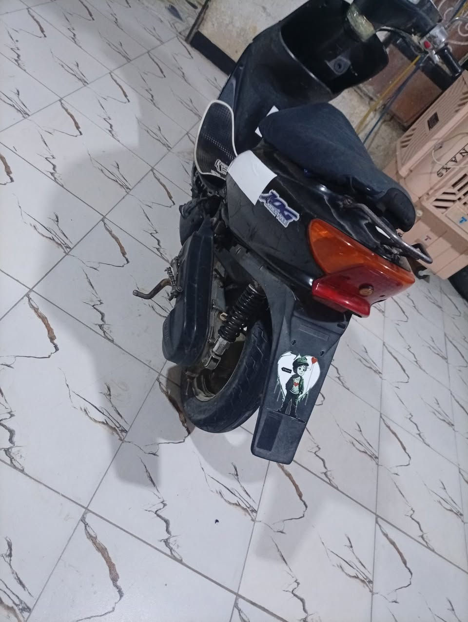 سلام عليكم دراجه عصفوريه خطين نكره بكل وقت سلف هندر لايت هورن مكينه ما مفتوحه دوم. عله بلاد خرسه شرط بصفه ما تسمعه كفرات بلاديه تايرات جدد دبلات جدد مكان الناصرية تضحيه سعر 200 وبيها مجال ***********
