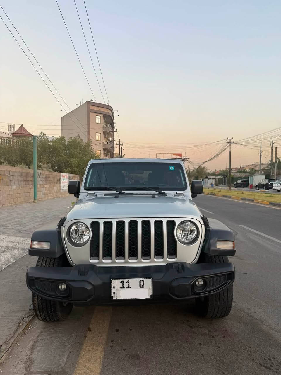 Jeep Wrangler Sport 2023
السلام عليكم
جيب رانكَلر ٢٠٢٣
محرك 2.0 تيربو
لبيع او المراوس
السياره حادثها نص بنيد و نص جاملغ
المحرك والكير مكفولات
السياره ماشيه ٣٩ الف ميل التايرات و الصدر نضيفات
رقمها بغداد الجديد
السياره بأسمي يعني تحويل شوكت متريد مزة السياره ما خلصانه
حتى دهنها جديد يعني شغل سويج و اطلع مناقصها اي شي السياره مكانها بغداد
متواجد وتساب 
***********
