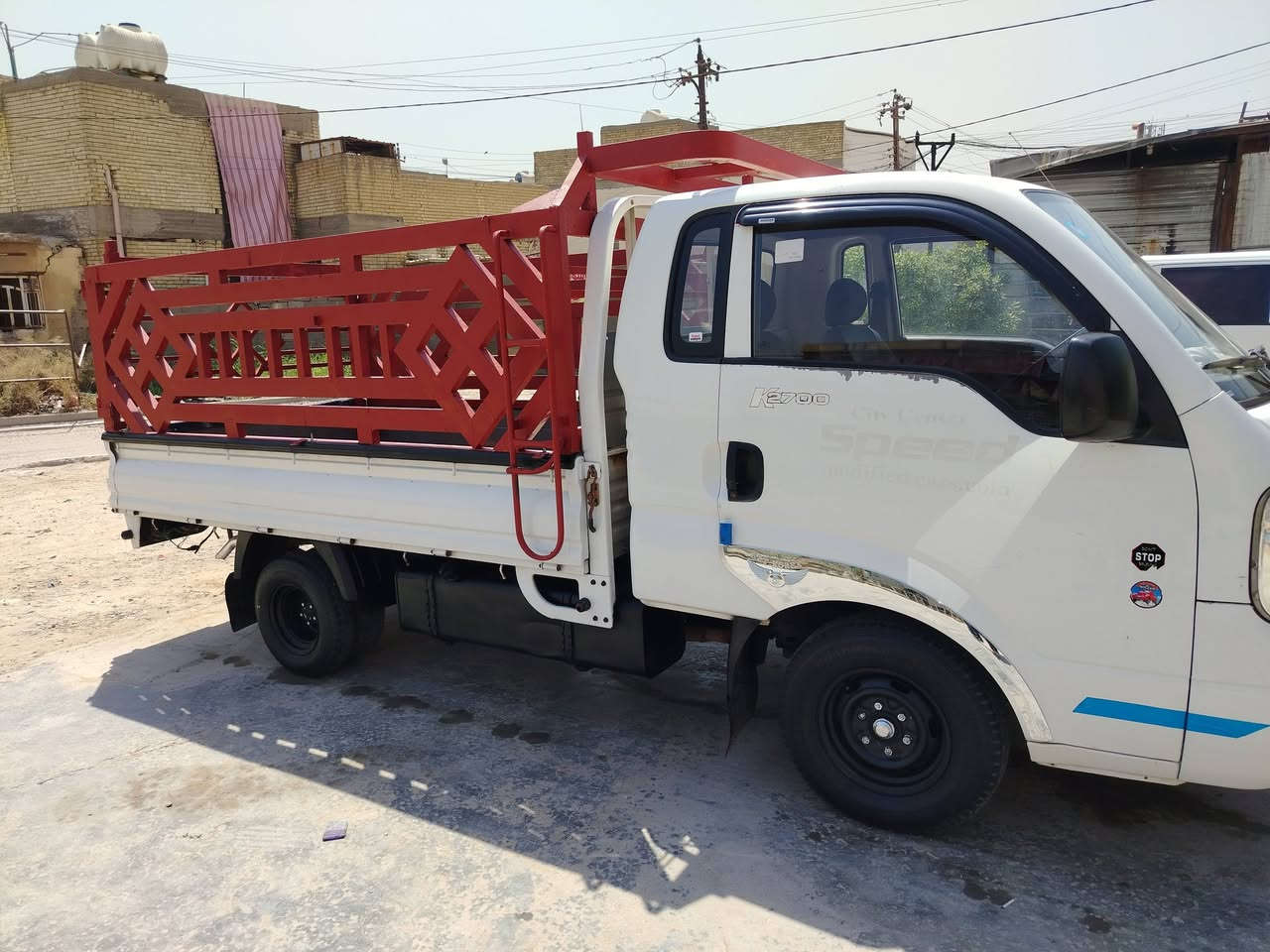 كيا بنكو موديل ١٠ رقم بغداد انكليزي  بسمي سنويه ٣١ محرك ٢٠٧٠٠ بلادي محرك كير اكسن شاصي مكفولات السيارة بلاديه لا صبق ولا ضربه  سعر ٩٢ وبيهه مجال سكن بقداد ***********
