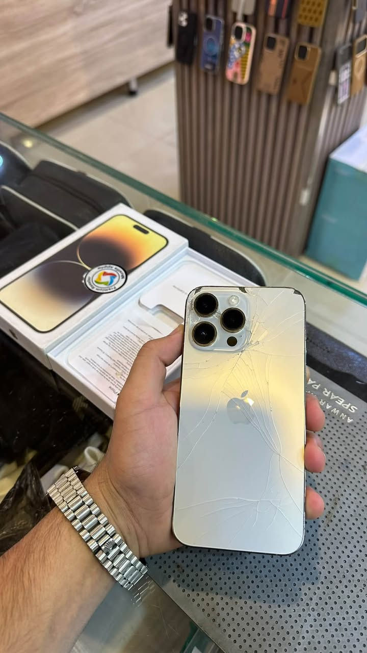 آيفون ١٤ برو ماكس • ٢٥٦ غ.ب. • بطارية ٩٢٪