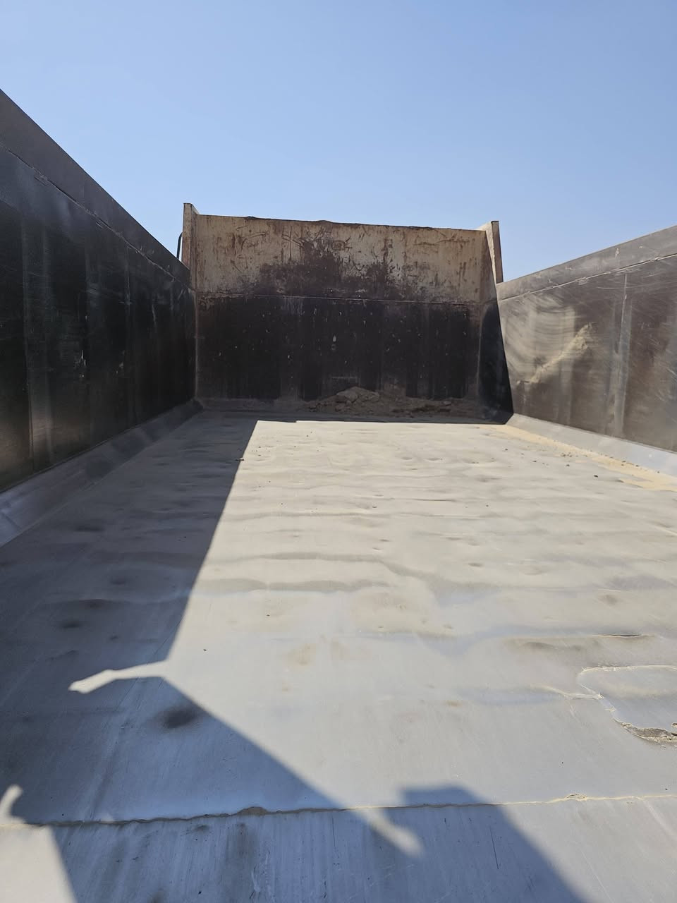 سكانيا للبيع 113 مديل 95 شاصي طويل بلادي بودي فرنسي مجموعه اسرا.ئيلي سنويه لحد2030 هاتف ***********
