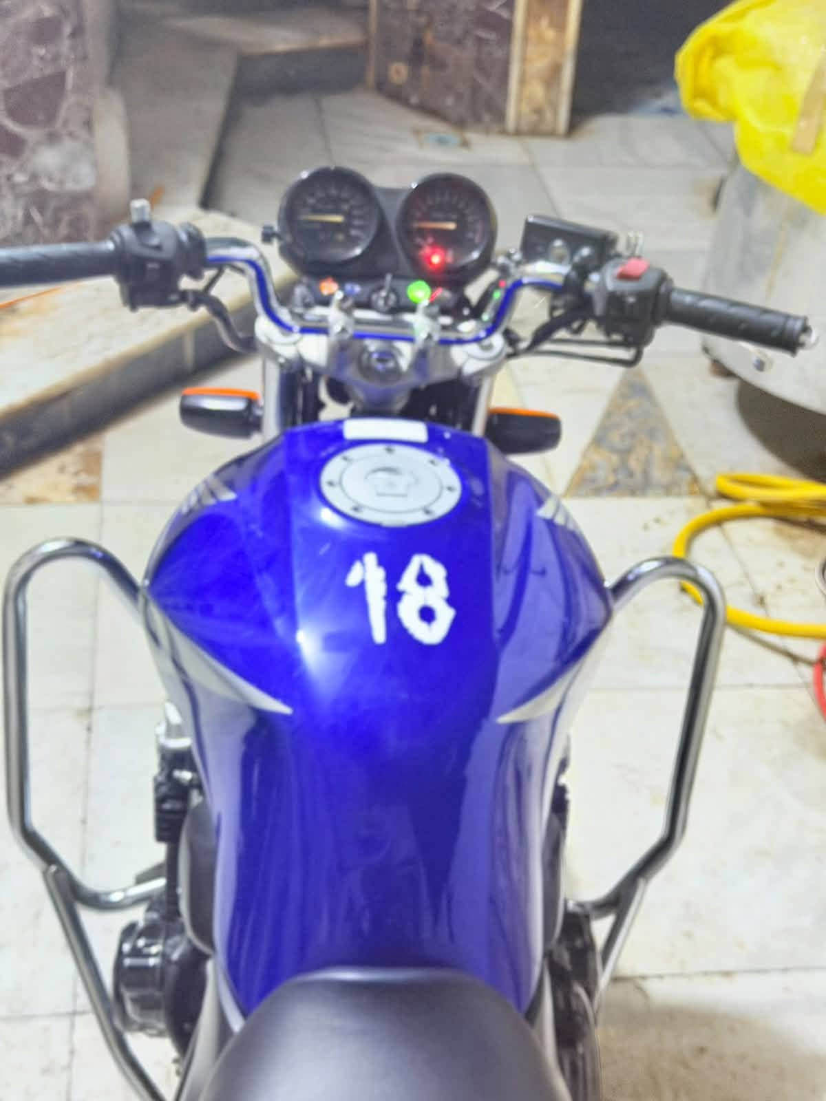 سيبي 4 دراجه رمبه بعدهي.   ب 20 وبيها مجال  
عماره. *********** 🏍️🐬📲 نضافه 100 /100
