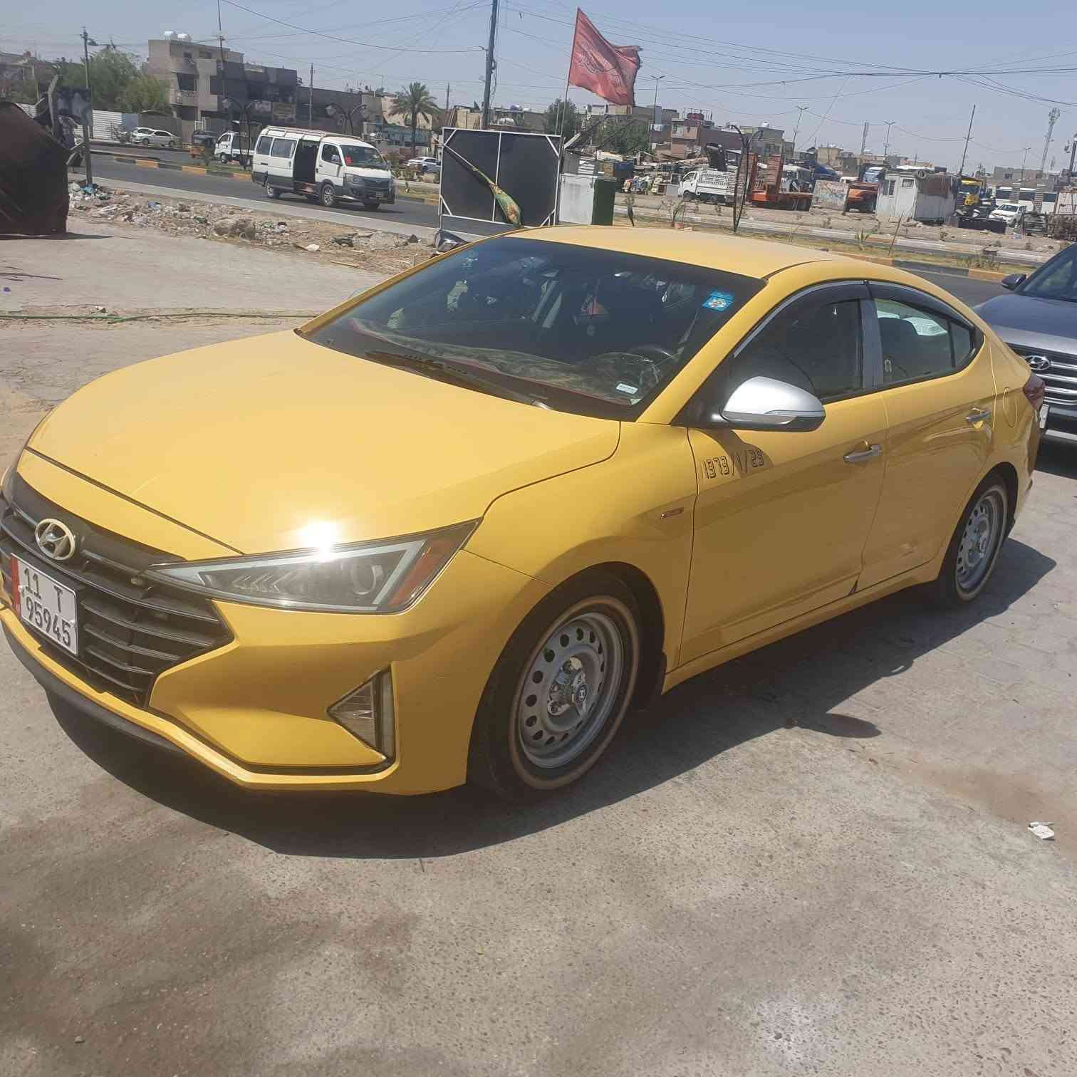 السعر 115 اوبيه مجال بسيط
النترا 2020 صور الحادث بل منشور بدون دواخل
ولا ايرباك
 محرك ٢٠٠ دوش ابلادي مامفتوح ولكير اي تي المرغوب ٦
تبريد ثلج تايرات جدد تخم باتري جديد
امدوشمه ارضيه اوكشنات درجه اولى داخله جديد حته الصندوق امدوشم رقمه بغداد مشروع وطني امصفره هيئة السنويه 29
مكان السياره حي اور بغداد
بيه منظومت غاز جديده ايطاليه
صدر امامي خلفي جديد
رقمه بغداد مشروع وطني امصفره هيئة السنويه 27 تحويل
مري شفط
***********
