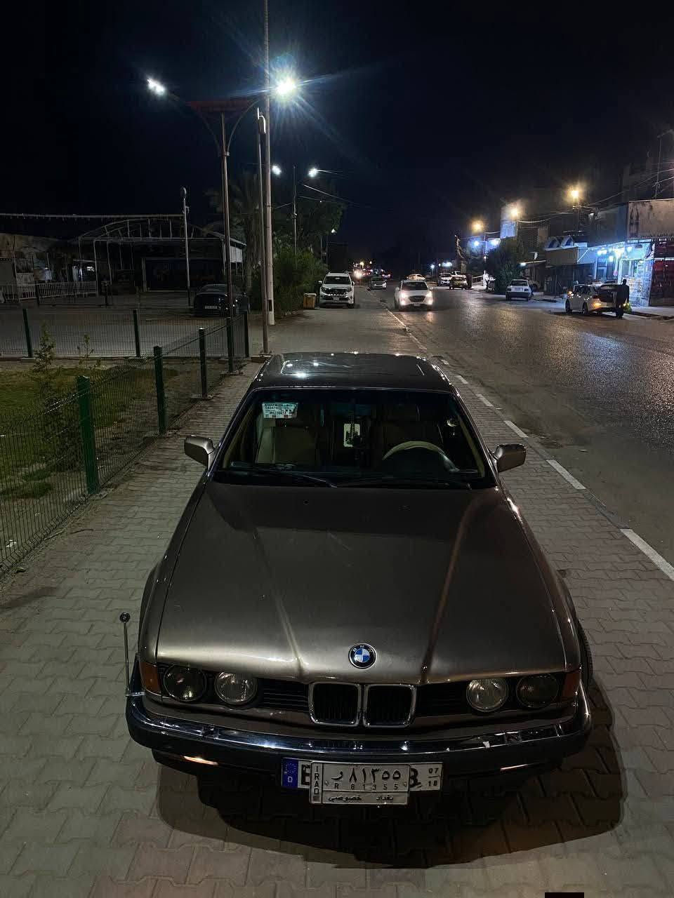 BMW للبيع
بي ام دبليو 730i مديل 1991 اصل
رقم بغداد سنويه للـ27
محرك و گير كفاله
گير اوتو
كشنات كهرباء
تبريد ثلـج
تحويل ثاني يوم شرط
السعر 52 وبيها مجال
مكان السياره كربلاء
للتواصل : ***********
