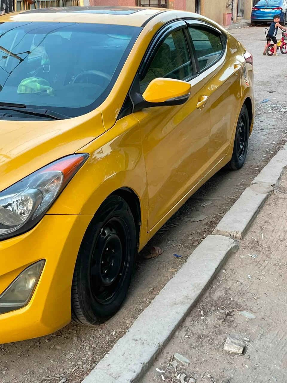 مكلف بالنشر
سلام عليكم النترا وارد امريكي موديل 13 فول لمتدد بصمه فتحه رقم بغداد حادث خلفي وبيها جاملغ امامي سياره نضيفه وخير من الله  صارلها شهرين طالعه  صباغ السعر 80 وبيها مجال

***********
