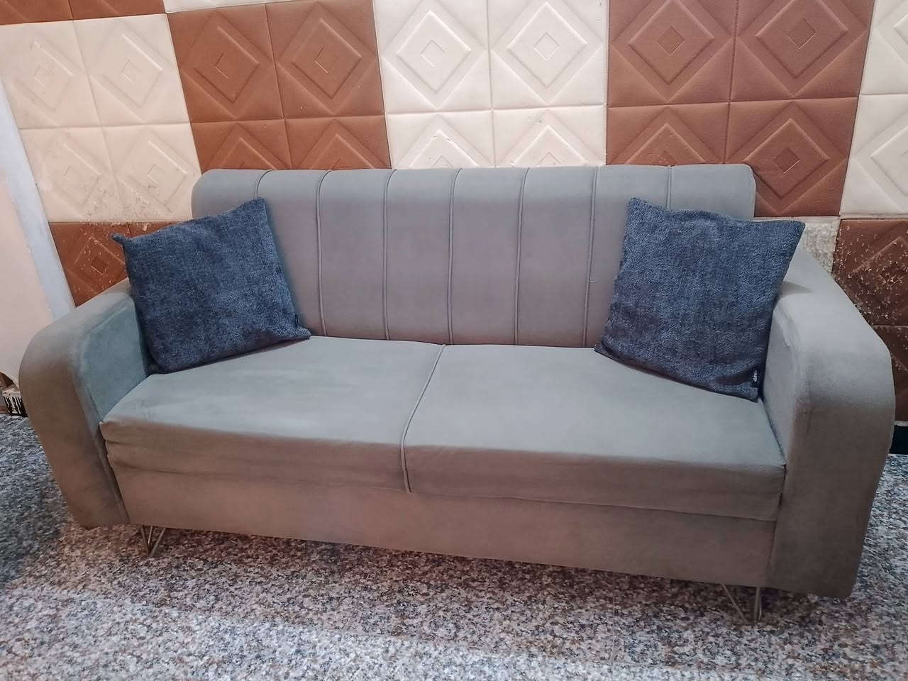 كنتور صاج • بوفية نجار • ١٠ مقاعد